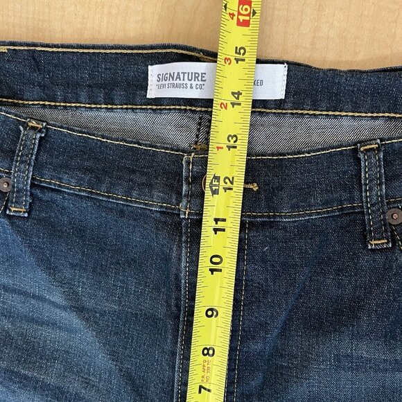Signature Levi Strauss Men's S61 Relaxed Blue Jeans 42x30 Straight Leg Stretch - Picture 11 of 12